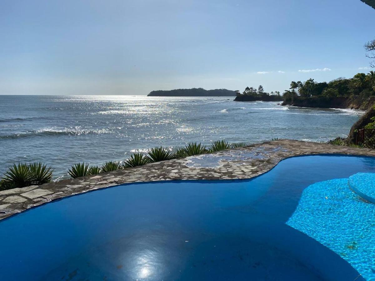 Oceanfront Bungalows - Paradise Rentals Santa Catalina Ngoại thất bức ảnh