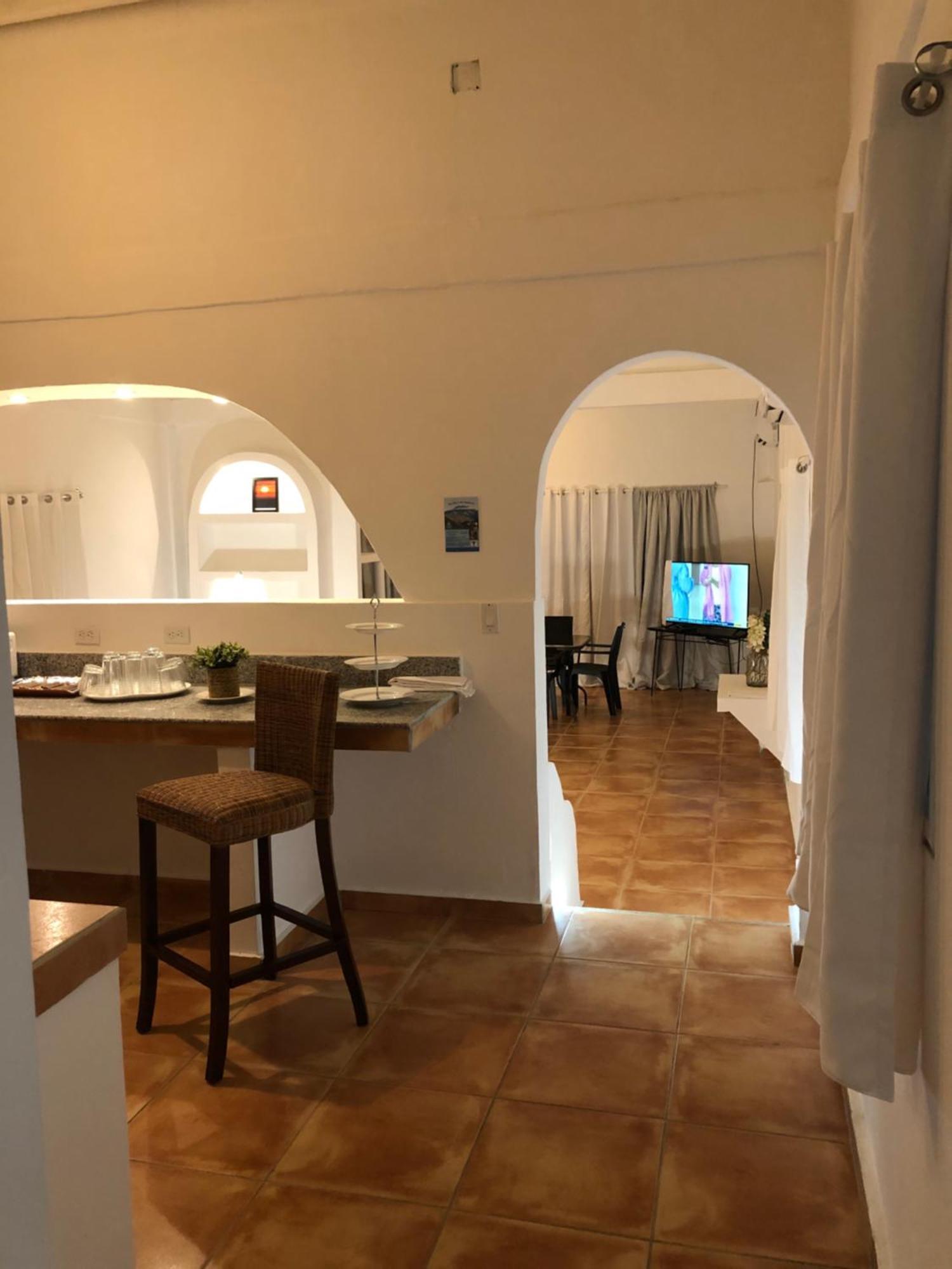 Oceanfront Bungalows - Paradise Rentals Santa Catalina Ngoại thất bức ảnh