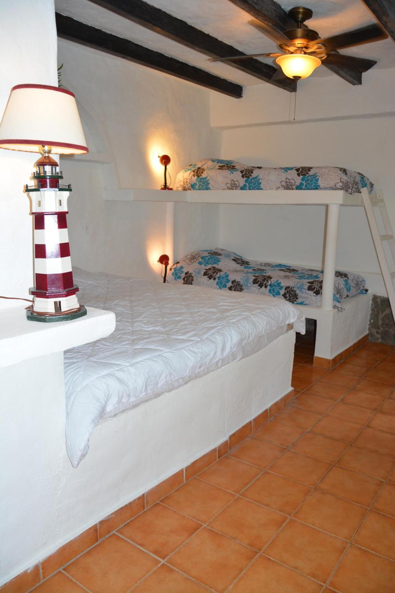 Oceanfront Bungalows - Paradise Rentals Santa Catalina Ngoại thất bức ảnh